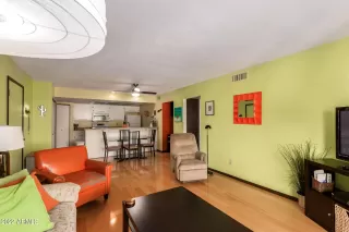 Photo #4: 6395267 Listing 