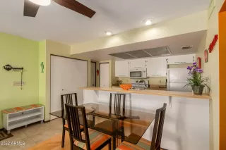 Photo #6: 6395267 Listing 