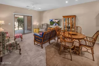 Photo #6: 6395768 Listing