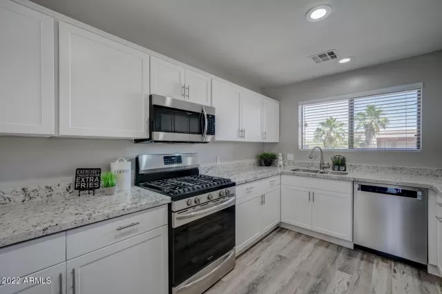 MLS: 6396070 Condo For Sale