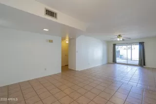 Photo #4: 6396086 Listing