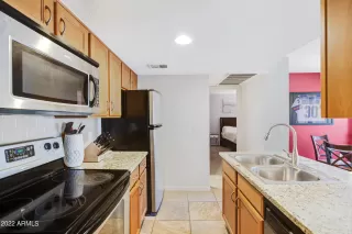 Photo #2: 6396114 Listing