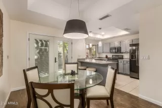 Photo #6: 6396177 Listing 