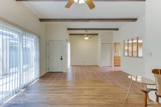 Photo #6: 6396433 Listing