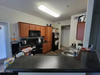 Photo #4: 6396534 Listing