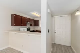 Photo #5: 6396724 Listing 