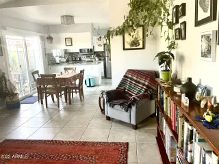 Photo #6: 6396882 Listing 