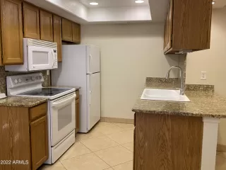 Photo #6: 6397078 Listing