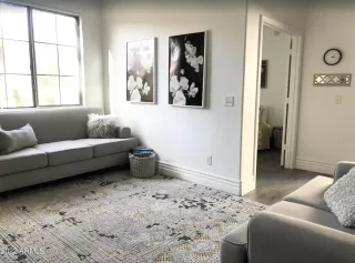 Photo #5: 6397341 Listing