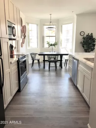 Photo #6: 6397341 Listing