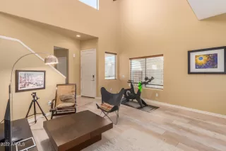 Photo #2: 6397377 Listing 