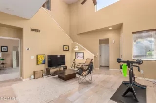 Photo #4: 6397377 Listing 