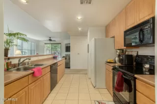 Photo #3: 6397758 Listing 