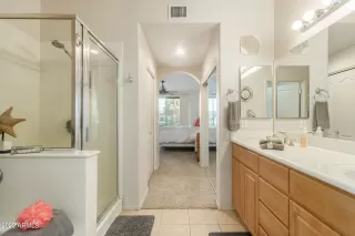 Photo #5: 6397758 Listing 