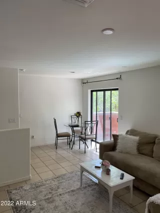 Photo #2: 6397782 Listing