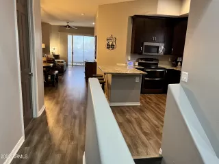 Photo #6: 6397806 Listing