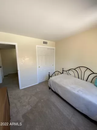 Photo #5: 6397829 Listing 