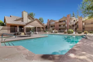 Photo #2: 6397866 Listing