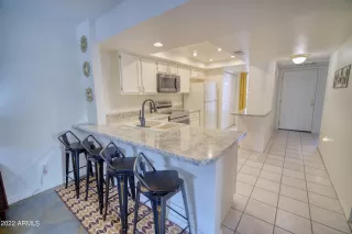 Photo #5: 6398078 Listing