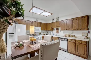 Photo #3: 6398120 Listing