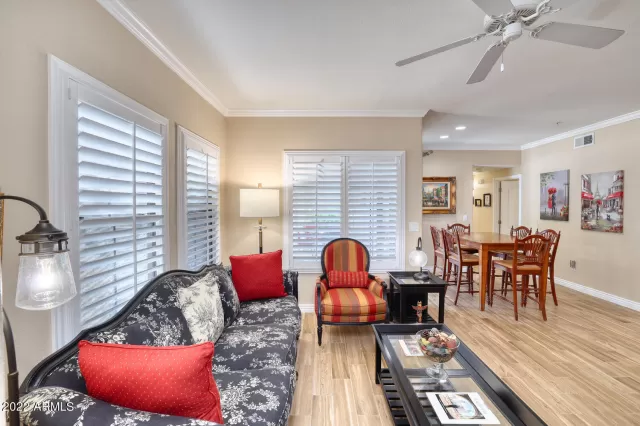 MLS: 6398161 Condo For Sale