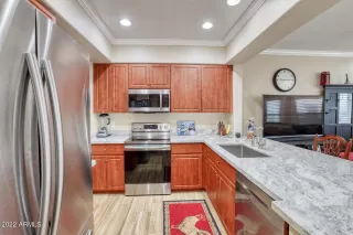 Photo #6: 6398161 Listing