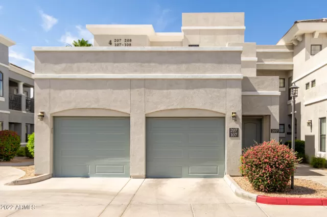 MLS: 6398241 Condo For Sale