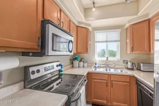 Photo #6: 6398703 Listing