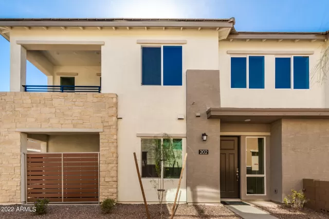 MLS: 6398739 Condo For Sale
