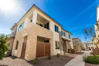 Photo #1: 6398739 Listing