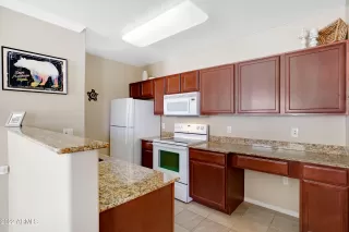 Photo #6: 6398833 Listing