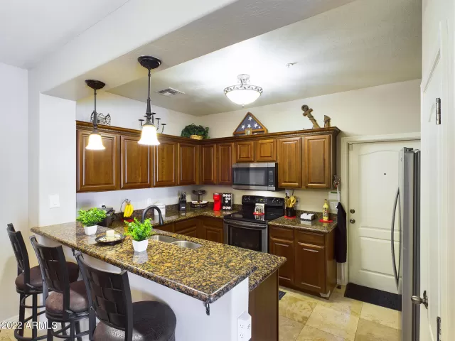 MLS: 6398964 Condo For Sale