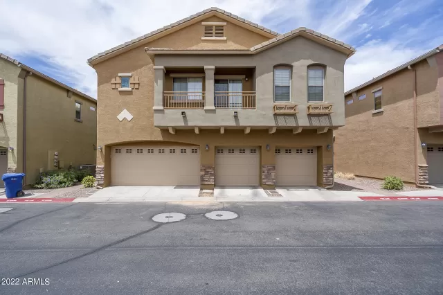 MLS: 6399155 Condo For Sale