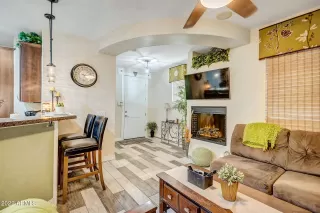 Photo #2: 6399207 Listing