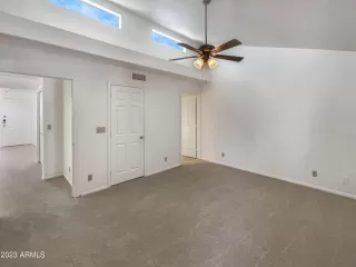 Photo #5: 6399281 Listing