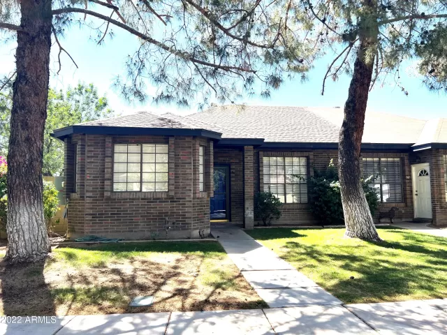 MLS: 6399286 Condo For Sale