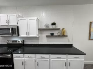 Photo #2: 6399286 Listing 