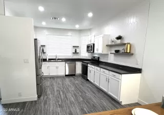 Photo #3: 6399286 Listing 