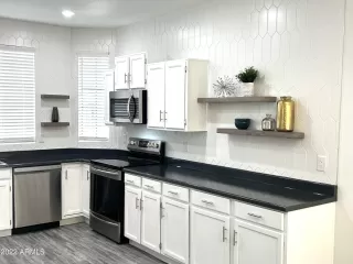 Photo #4: 6399286 Listing 