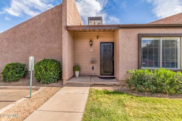 MLS: 6399330 Condo For Sale