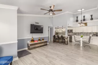 Photo #3: 6399330 Listing