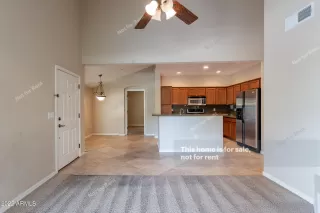Photo #6: 6399337 Listing