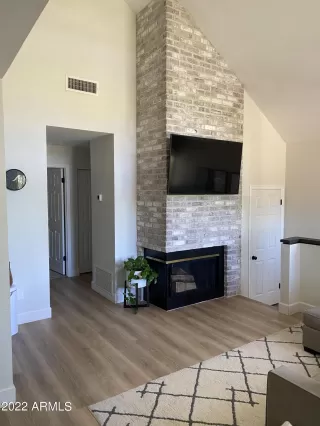 Photo #1: 6399541 Listing 