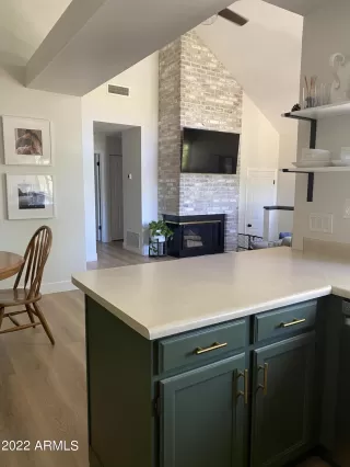 Photo #4: 6399541 Listing 