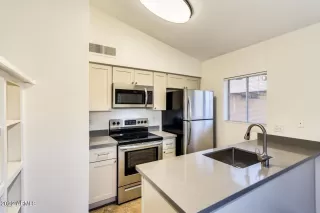 Photo #1: 6399860 Listing