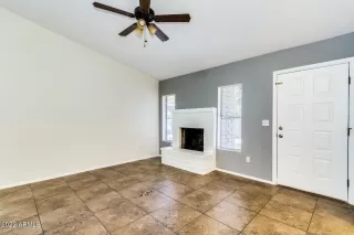 Photo #4: 6399860 Listing