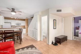 Photo #4: 6400222 Listing 