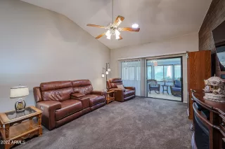 Photo #4: 6400252 Listing