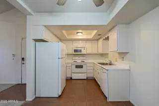 Photo #3: 6400316 Listing 