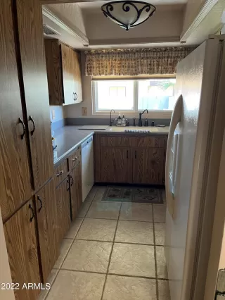 Photo #5: 6400569 Listing 